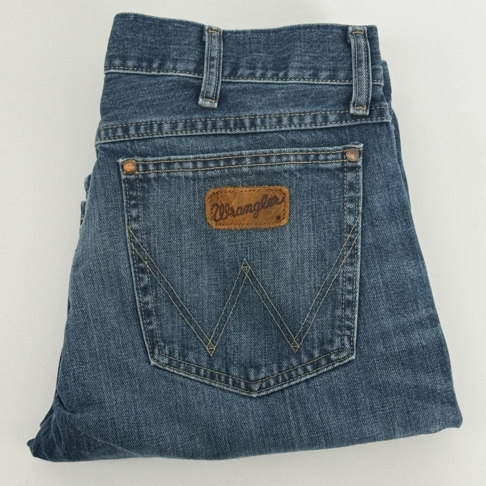 Wrangler Retro Slim Bootcut Jeans Mens 32x32 Dark Wash Blue Denim 77MWZSD Mexico